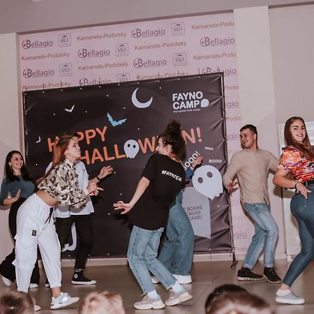Gala Hotel Kamianets-Podilskyi Luaran gambar