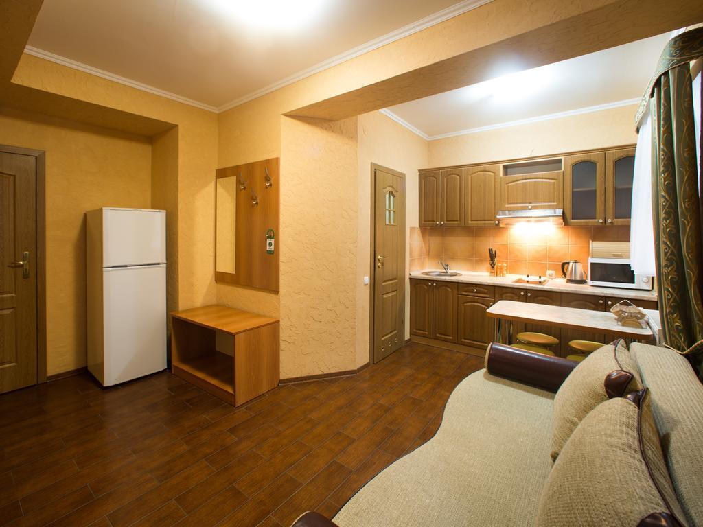 Gala Hotel Kamianets-Podilskyi Bilik gambar
