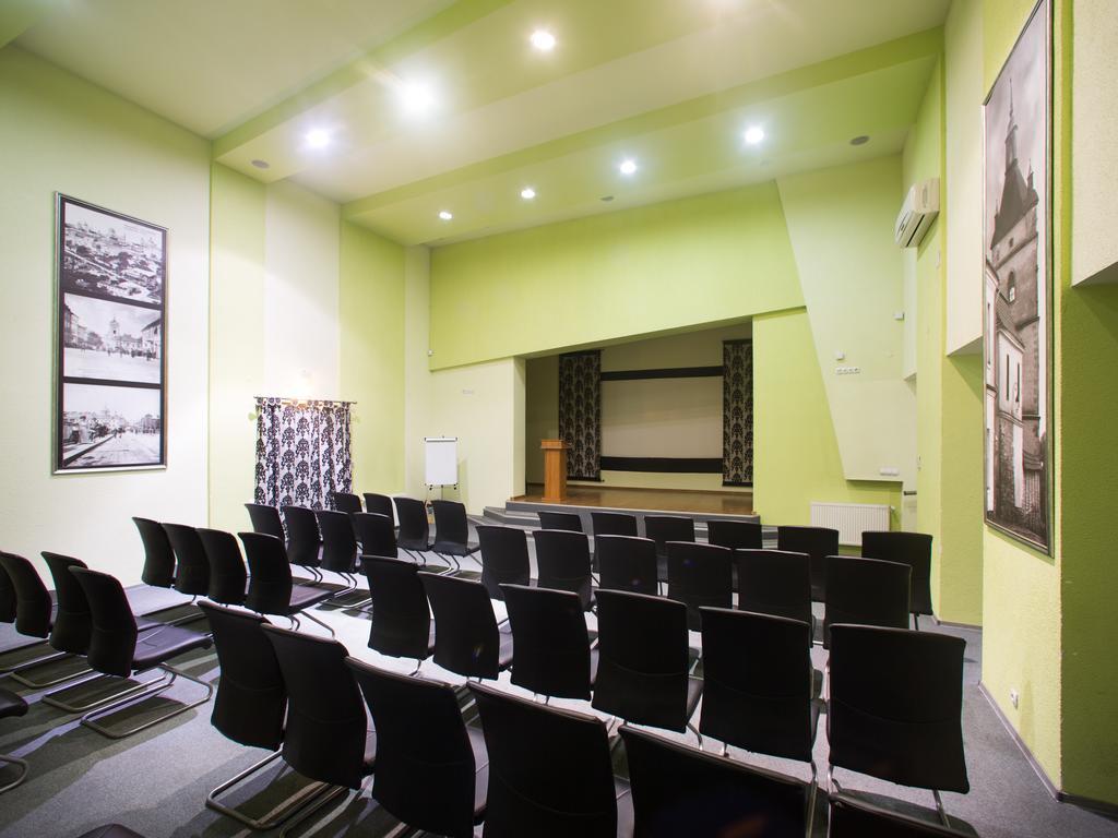 Gala Hotel Kamianets-Podilskyi Luaran gambar